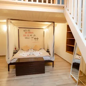 trastevere-suite-rome.it-romehotels.com/